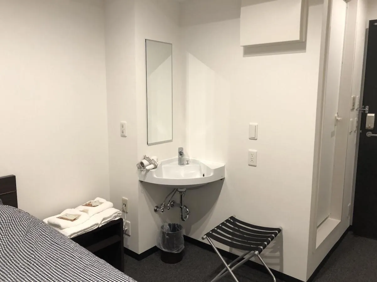 Port House Shibuya Hotel Tokyo 2*,